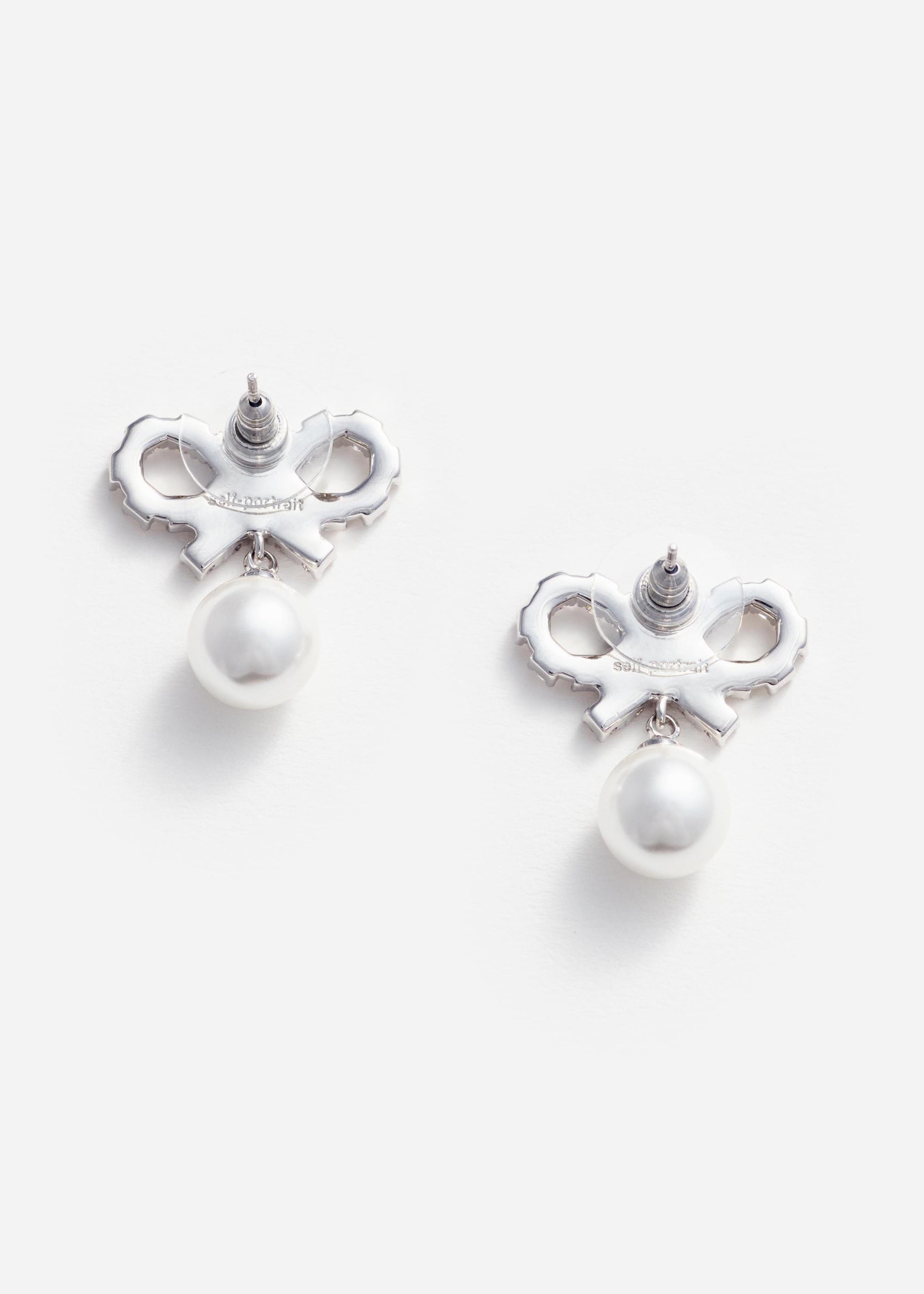 Micro Bow Pearl Earrings